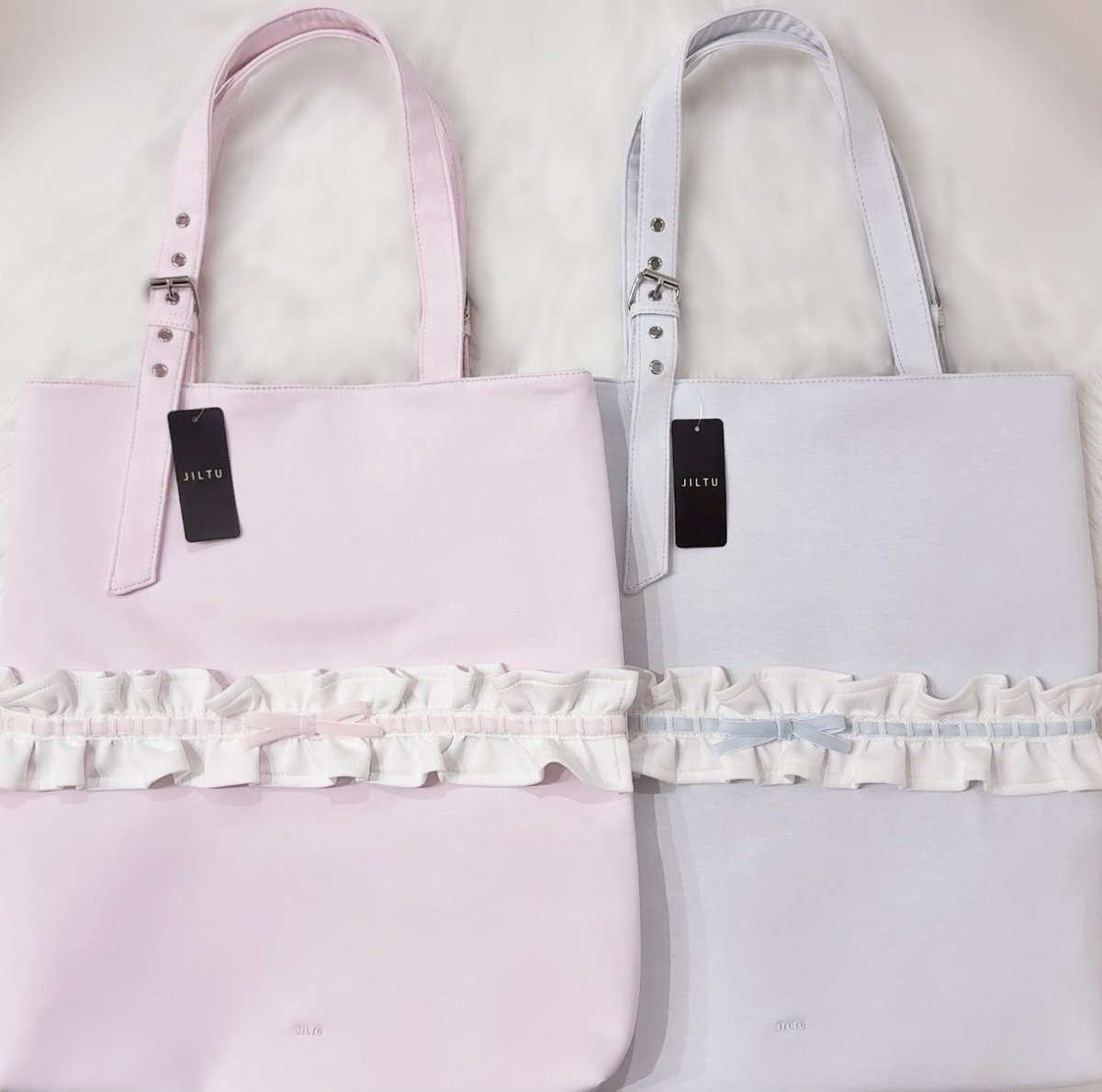 ୨୧ JILTUのトートバッグ2色買って正解🩷️🩵 かわいい…つい眺め