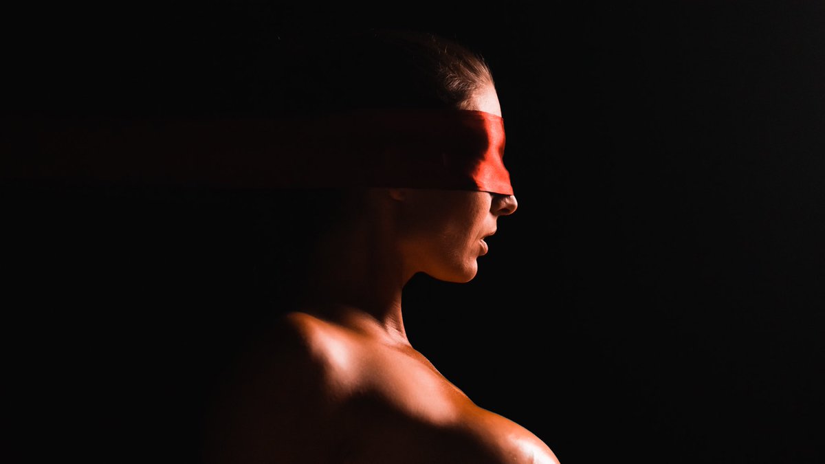 Esra Sol tweet media