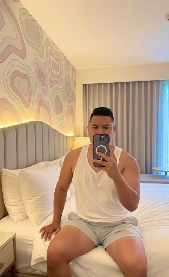 si chubby tweet media