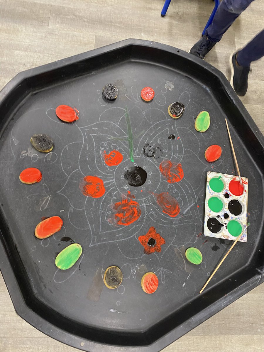 Little Mays EYFS tweet media