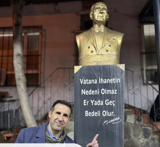 #OrkunÖzellerYalnızDeğildir