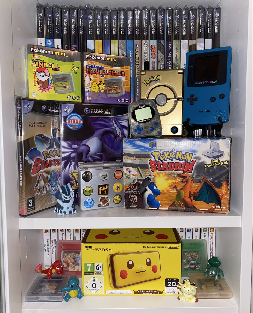 Ayer hicimos avances en la remodelación de la GameRoom.

❤️ ¡¡Rincón Pokemon en marcha!! ❤️
Y aún queda lo mejor…

PD: como el tema Repros está calentito, el cartucho del Pkm Verde, se compró hace 10 años en AliExpress, y se va a quedar ahí porque decora y da simetría 🤣