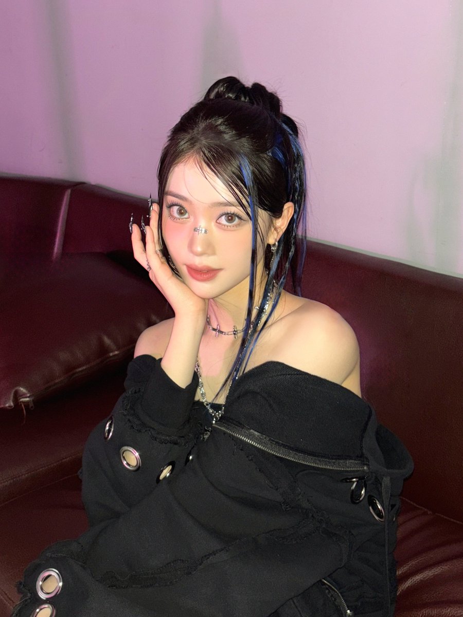 ✨シャオティン誕生日記念ビハインド写真公開✨ #샤오팅 #XIAOTING