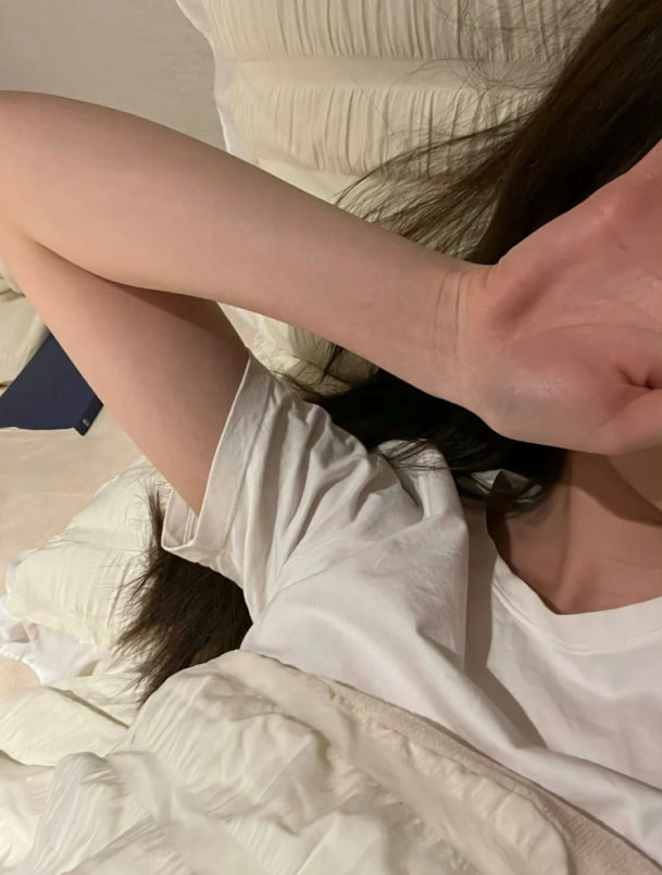 ranran258000's tweet photo. 有些话，说出口就成了伤害，藏在心里却成了永远的遗憾。 https://t.co/wpNxrqMu6i