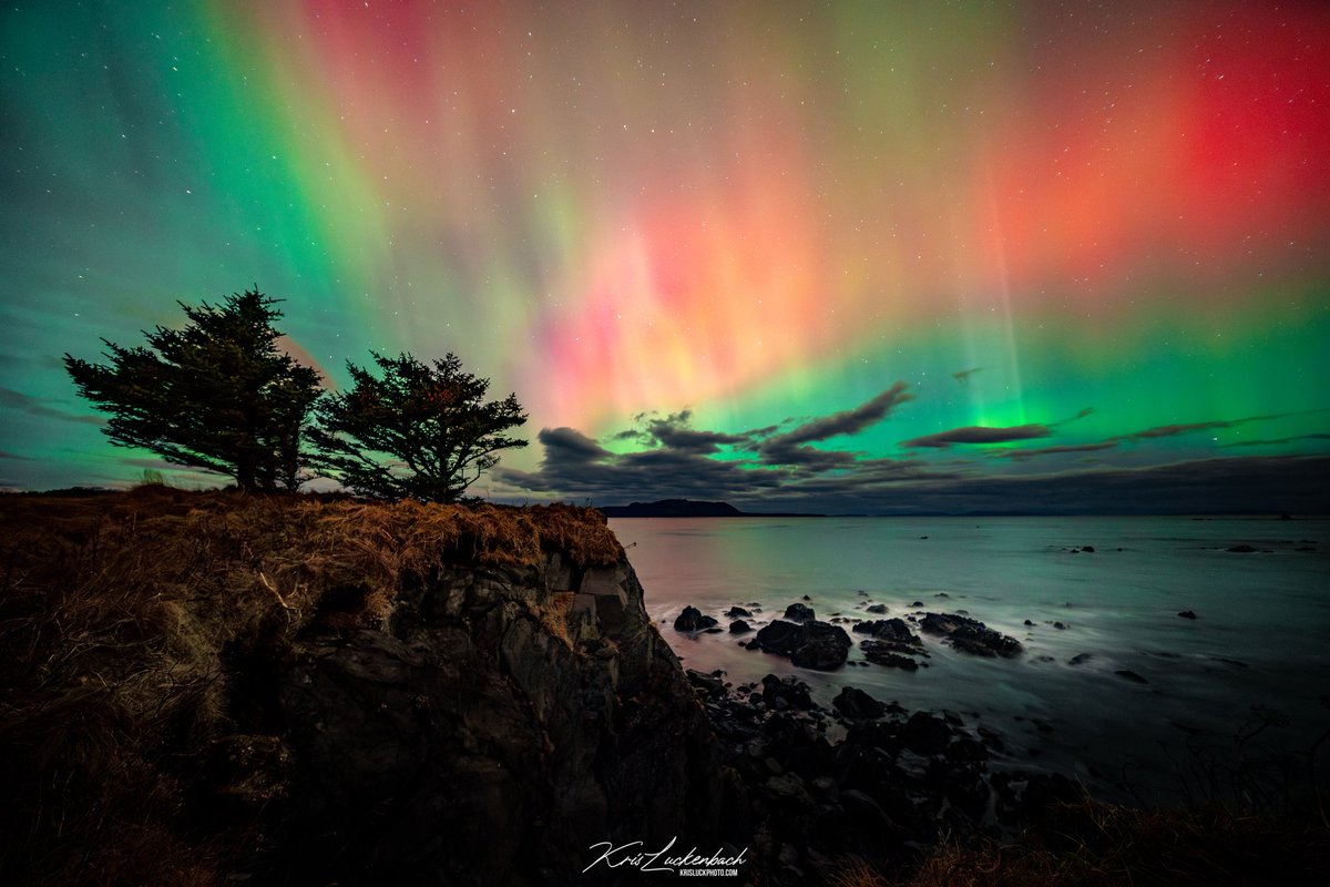 Hope everyone that could have seen aurora tonight had clear skies! Here’s Kodiak Island, Alaska.