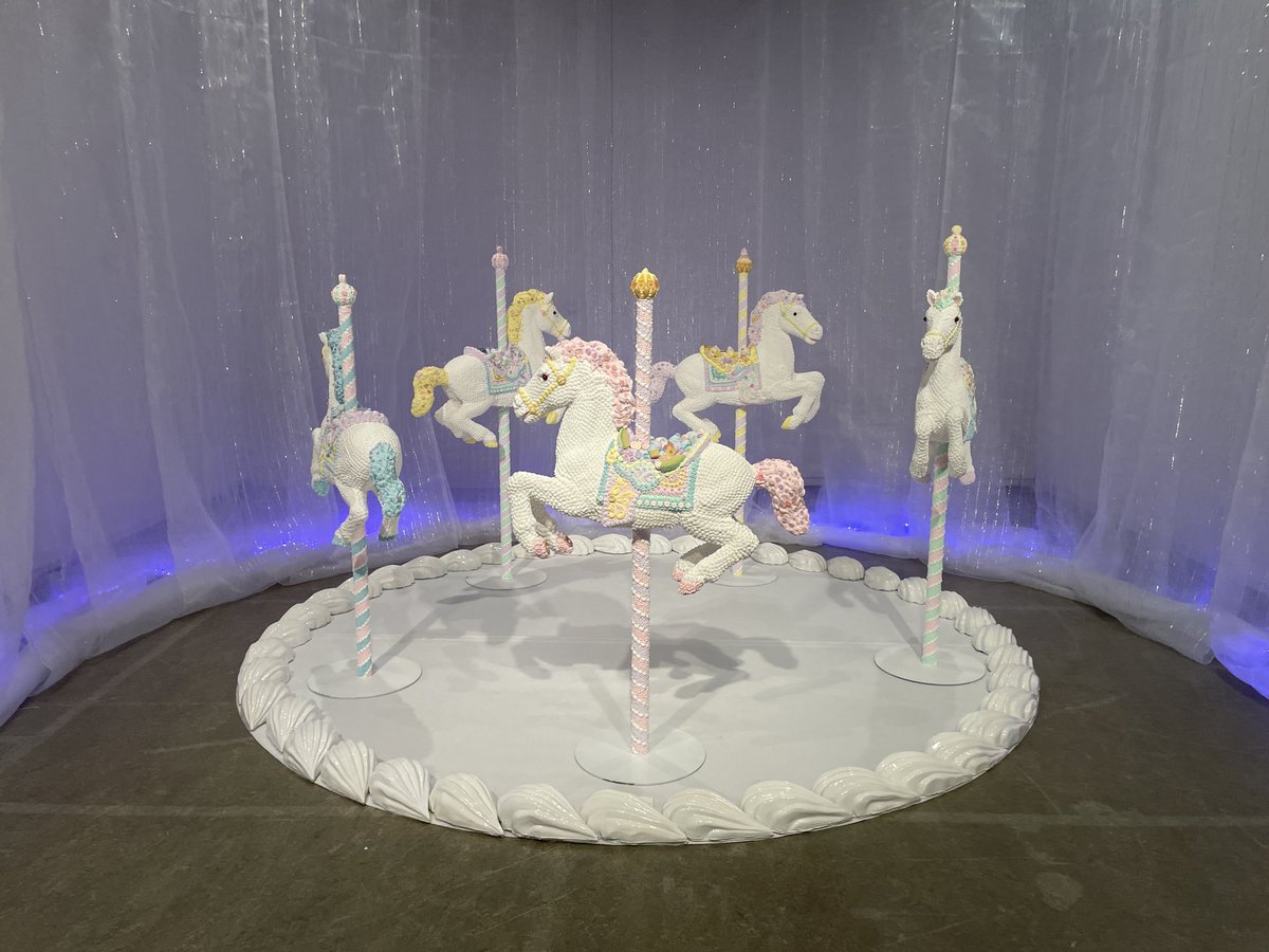 osamuwatanabe_'s tweet photo. 福井市美術館「お菓子の美術館渡辺おさむ展」
11/9日をもちまして閉幕いたしました。
約1万2千人のお客様にご来場いただきました！最終日には越前蟹解禁に合わせてクリーム越前蟹公開制作をおこないました！たくさんの方のご来場誠にありがとうございました😊 https://t.co/CPdPVfCpYt
