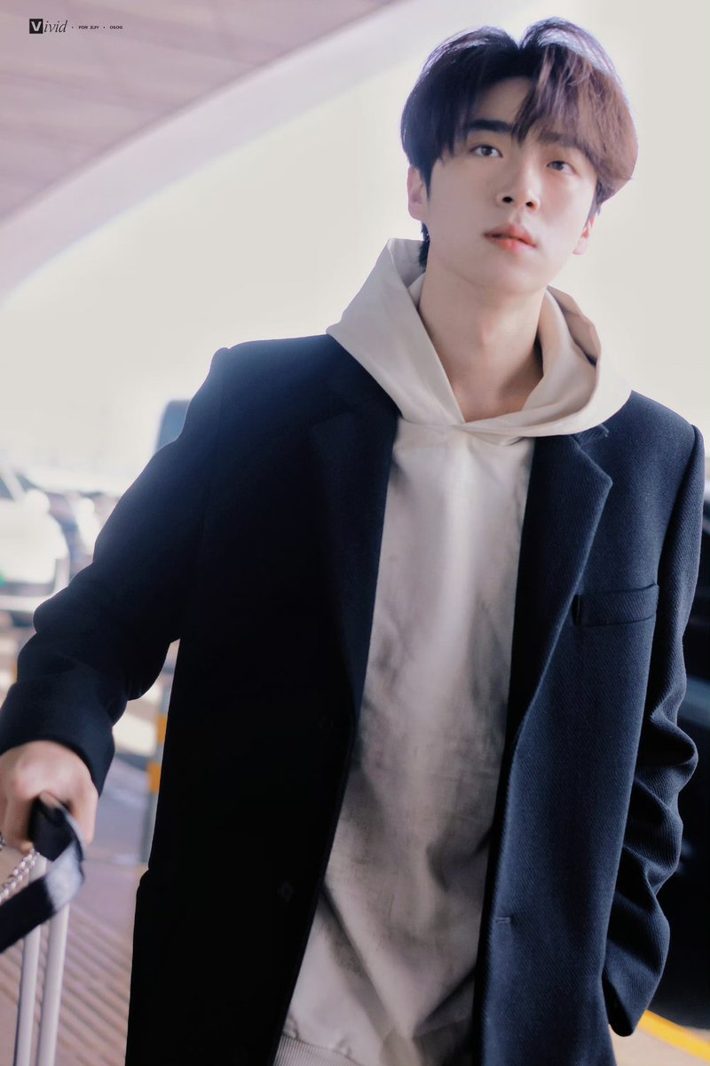 ✭ ℤ 𝕁 𝕐 ✭ ~มุ้เจียมุ้เม้ว ~ tweet media