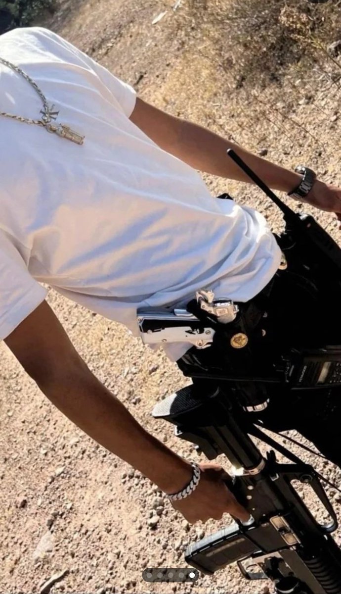 Viral_0nX's tweet image. El Chino Pelucas “The Chinese WIGMAN”……..claimed and consumed by the narco world! They went and  took him out at a hospital!