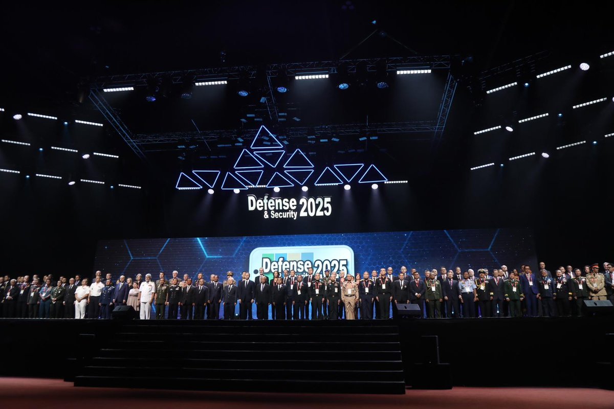 BahrainEmbTH's tweet image. شارك سعادة السيد خليل يعقوب الخياط، سفير مملكة البحرين لدى مملكة تايلاند، في افتتاح معرض "الدفاع والأمن 2025" ، وذلك برعاية وتنظيم من شركة GML للمعارض في مدينة بانكوك .