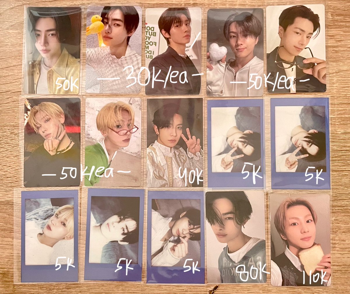 #ensell hi beli wts an ku yukk, pola biru nya aku gratisin kalo km beli 2 pc deehh 🥹🩷🩷 exc adm &amp; pack yaaa dom jaksel. yuk yang mau bisa dikirim hari ini