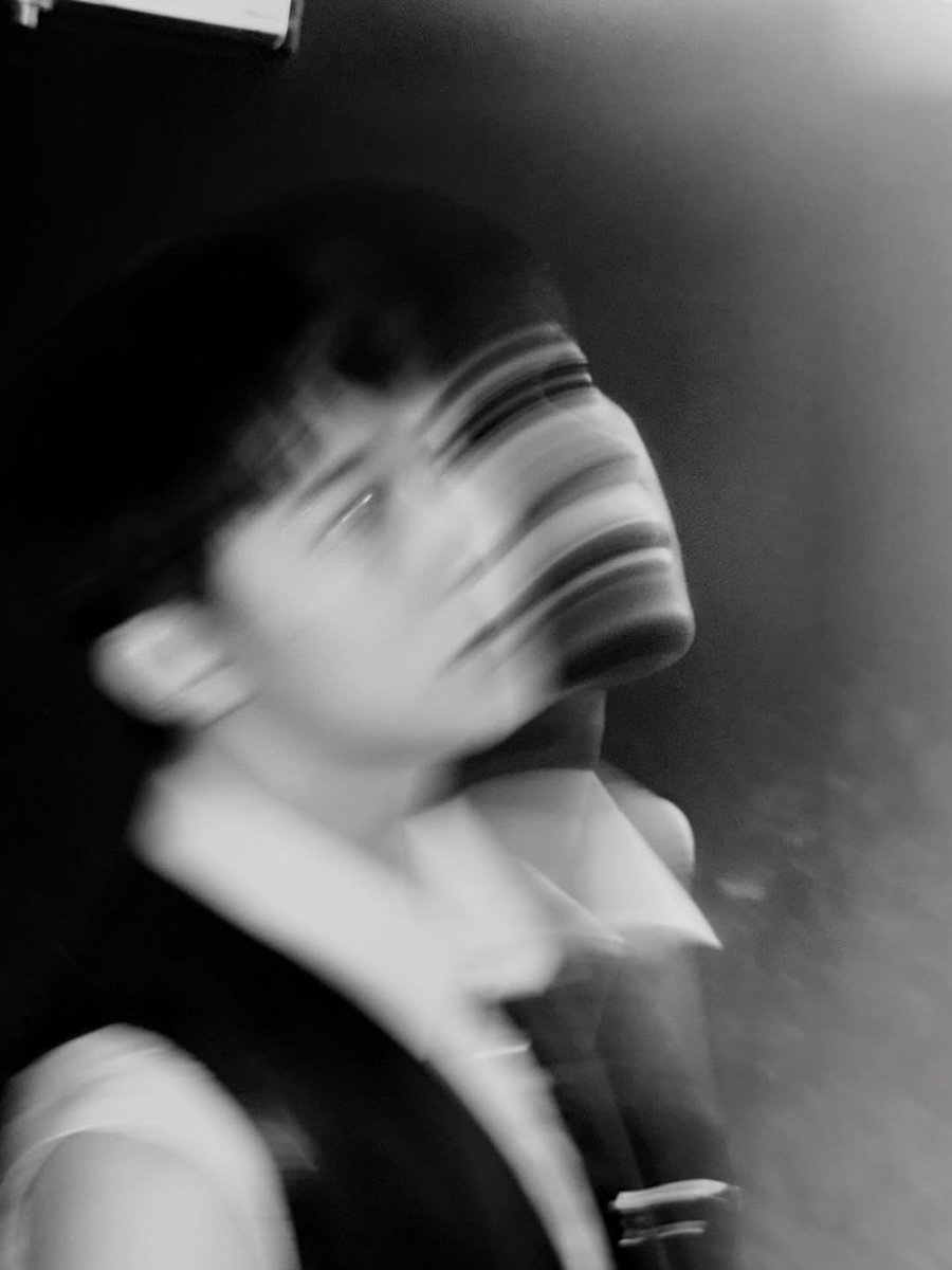 YechanBrasil's tweet photo. [IG] 12.11.25 | Atualização do Yechan no feed Instagram pessoal shin___yechan

"Corra".

#OMEGA_X #오메가엑스
#예찬 #YECHAN https://t.co/ezgqHQX34I