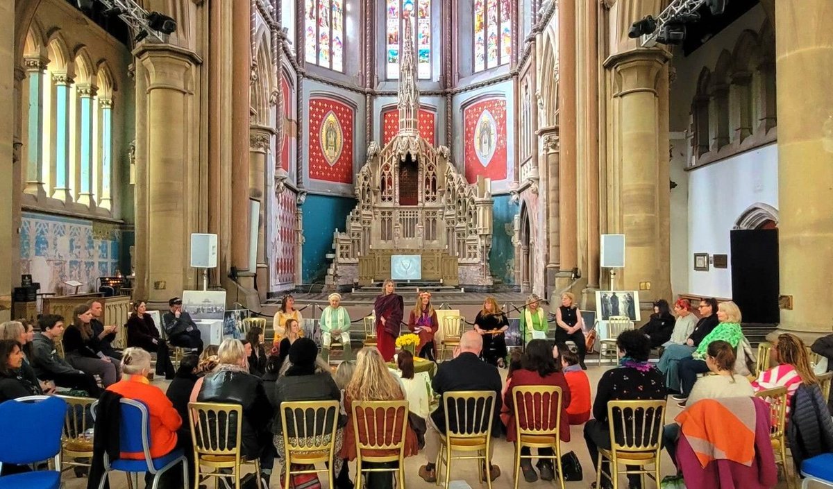 Final Health &amp; Wellbeing Day of 2025 - this Sunday at The Monastery 💫

🧘 Family Yoga
😂 Laughter Club
🌸 Flower essences
☯️ Silent hour
🕊️ Circles of Peace gathering

10am–4pm | Free entry 
More info 👉 buff.ly/n6khFxP

#ManchesterEvents #WellbeingDay