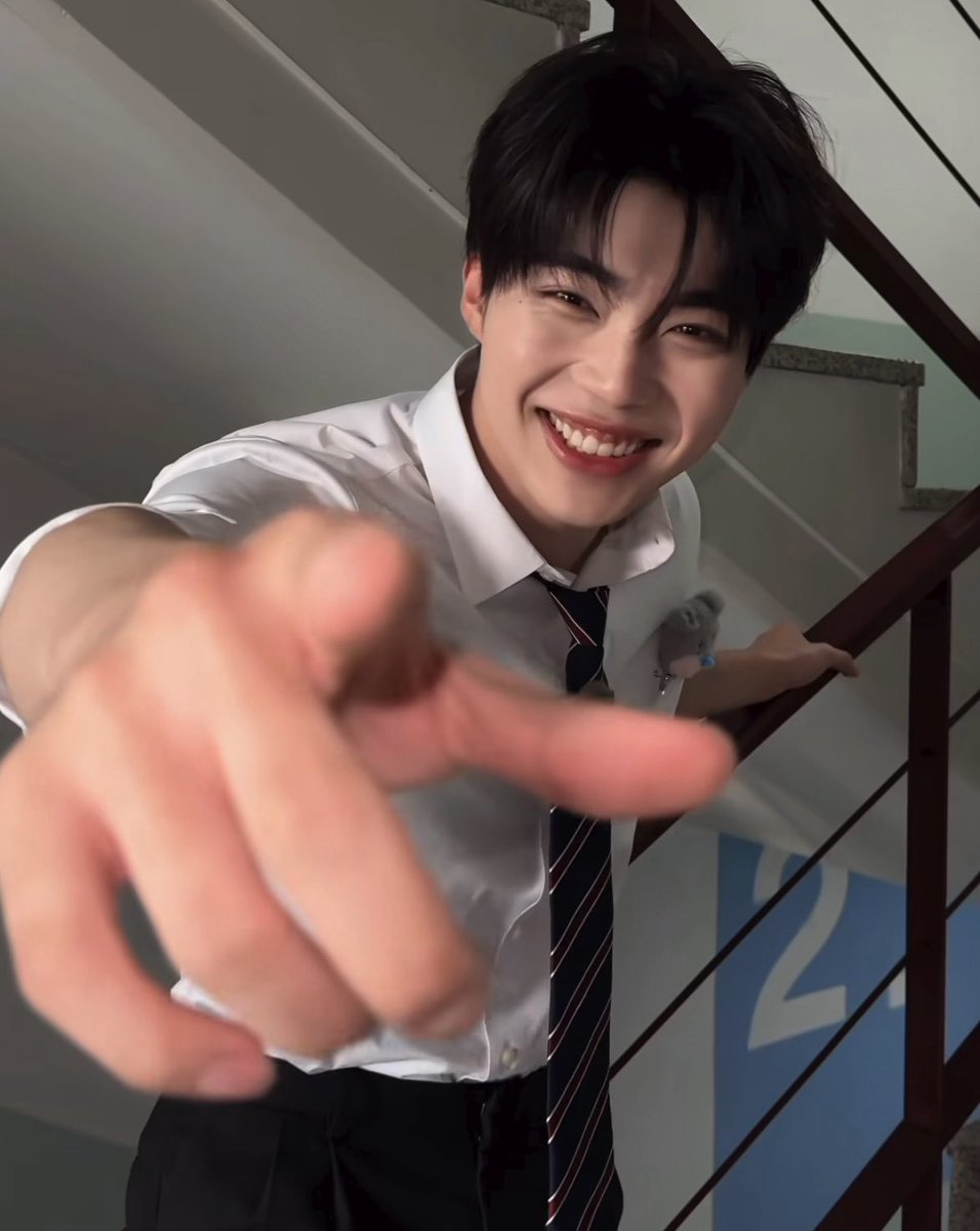 내일 행복하게 웃을 사람🍀