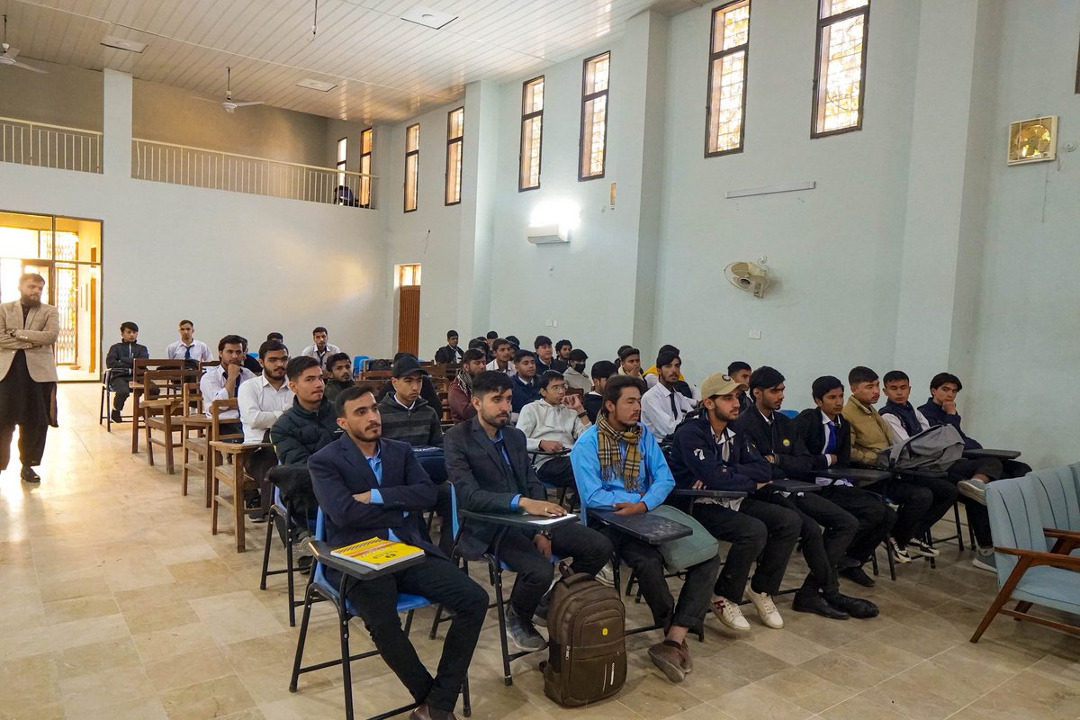 ikakar95's tweet image. On 11th November, we successfully conducted our @moveindustries Seminar at Musa College, Mariabad – Quetta, and the energy was absolutely electric! ⚡

With 230+ passionate students from computer science department and IT department attending, the response was beyond expectations…