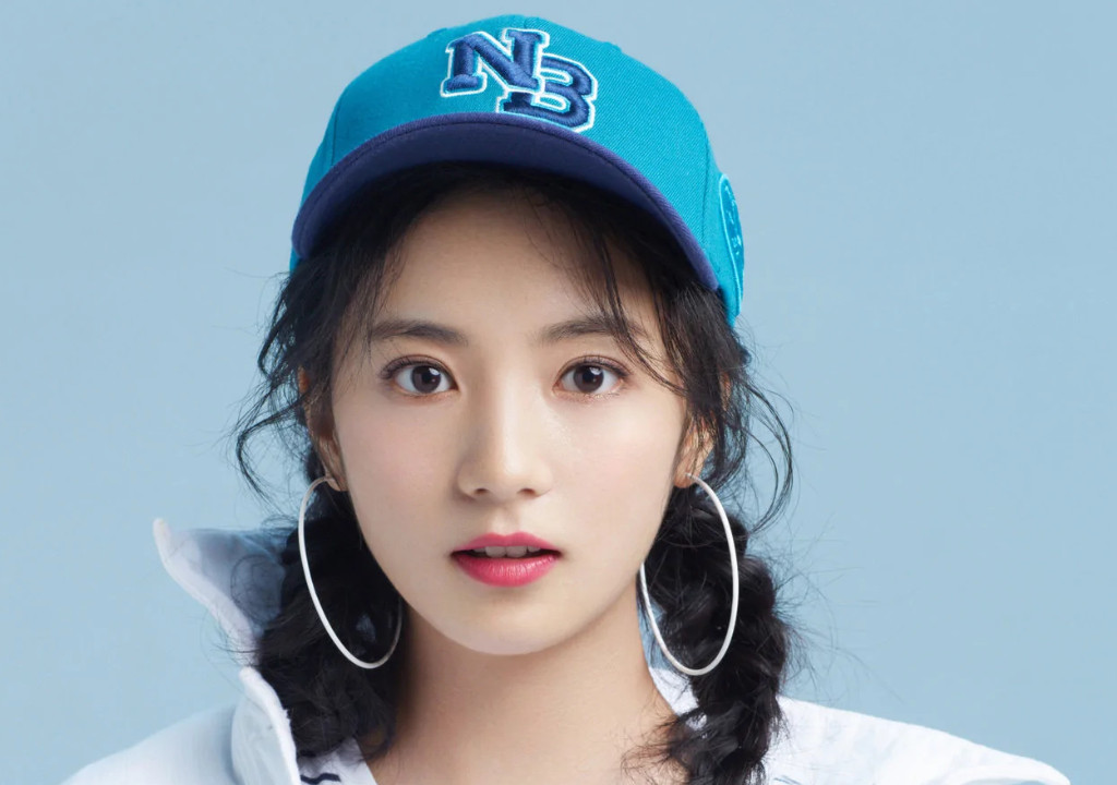 CDrama_Universe's tweet photo. C-Artist of the day [ #CATD ]
#ZhangYaQin #张雅钦, whose real name is Zhang Si Jie, is a Chinese actress born in Hubei Ezhou and a 2016 undergraduate of Shanghai Theatre Academy. She studied folk dance, classical dance and ballet since she was a child; and later acting at Shanghai Theatre Academy. In 2016, she entered entertainment industry playing second female lead Xiang Xinran in her first TV series "Twenties Once again".

#CDrama Universe