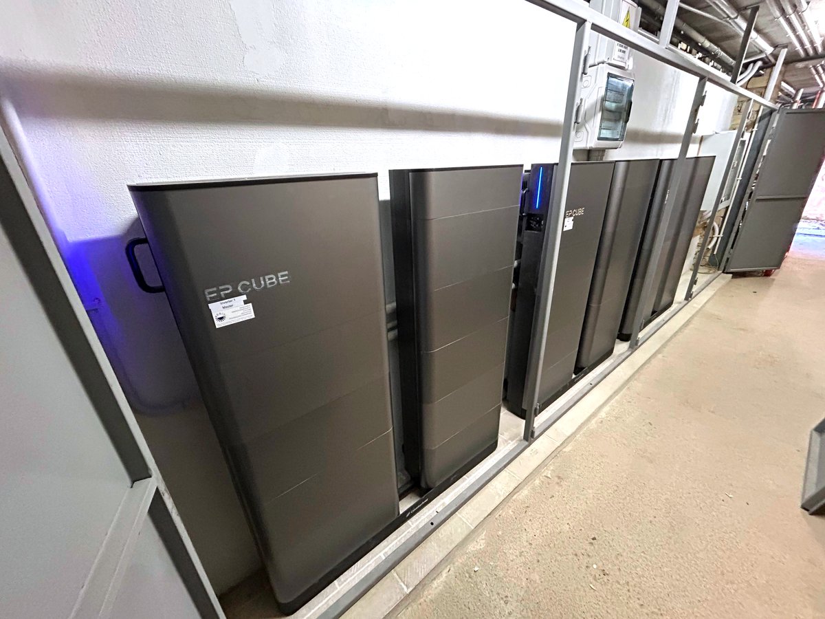 EPCube's tweet photo. ⚽We’ve just completed a new installation of three EP Cube 3-Phase units at Football Club ASD San Mariano in Perugia, Italy!
From training sessions to match days, ASD San Mariano now runs on clean, sustainable energy! ⚡🏟️
#EnergyStorage #EPCube #Italia https://t.co/nDjVaXXiCq