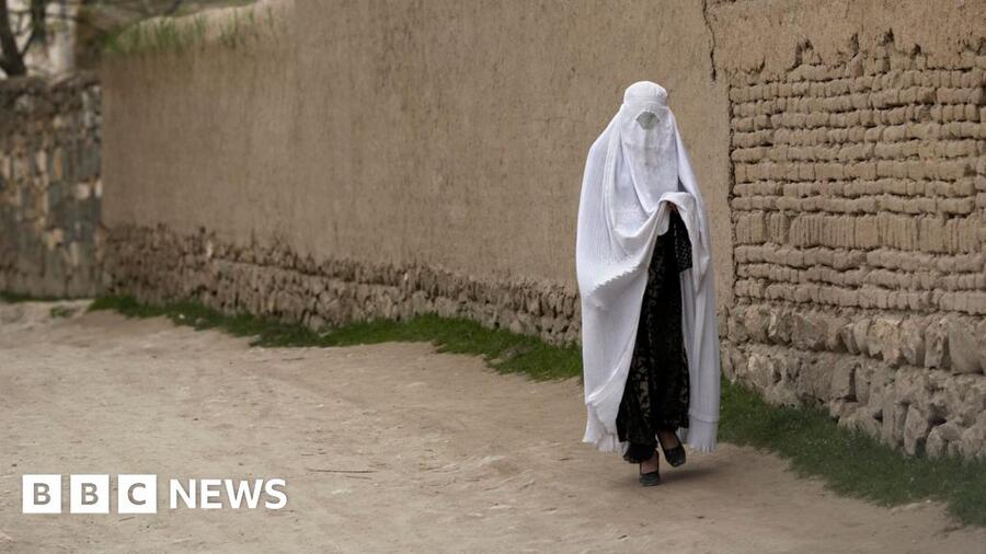 Afghanistan. Les talibans ordonnent aux femmes de porter la burqa pour accéder aux hôpitaux limportant.fr/infos-monde/3/… <a href="/BBCWorld/">BBC News (World)</a>