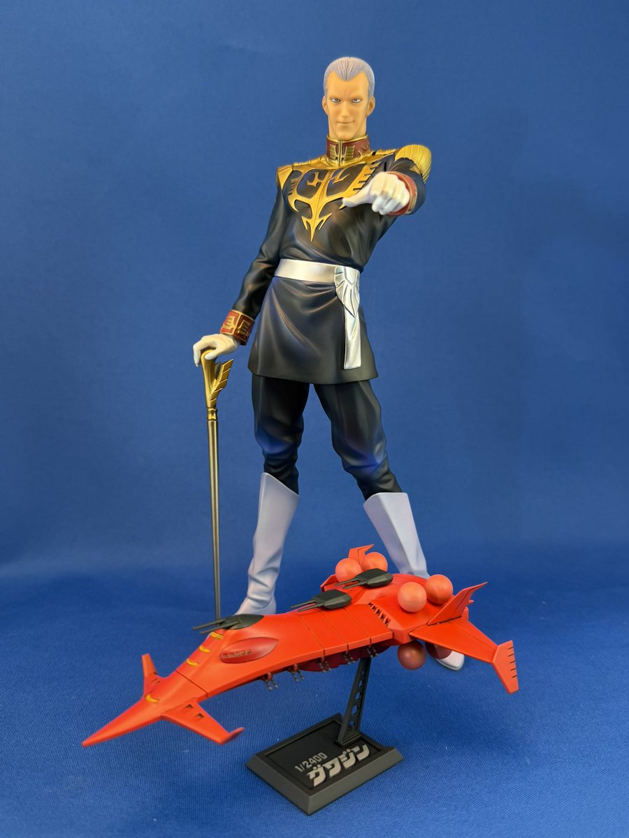 1/2】 今日11月12日はギレン・ザビ（の中の人 銀河万丈さん）のお誕生