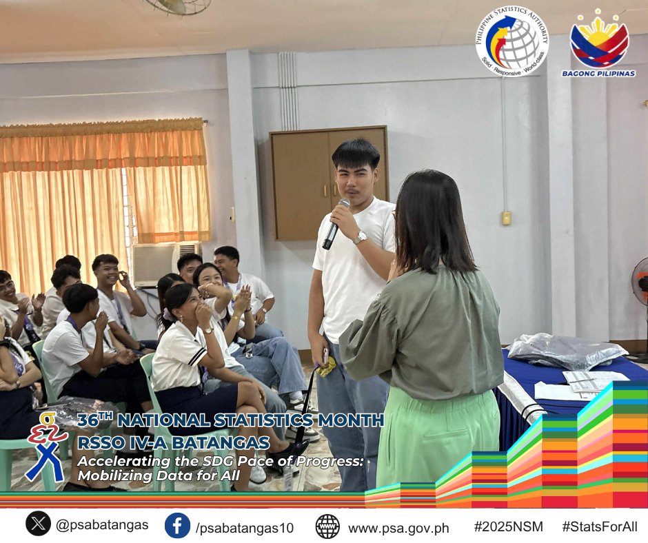 PSABatangas's tweet image. 36th NSM
Data Dissemination on the 2024 Census of Population (POPCEN) Results at Batangas City Integrated High School.
Thank you to the Principal, Ms. Aida Gutierrez.
#36thNationalStatisticsMonth
#StatsForAll