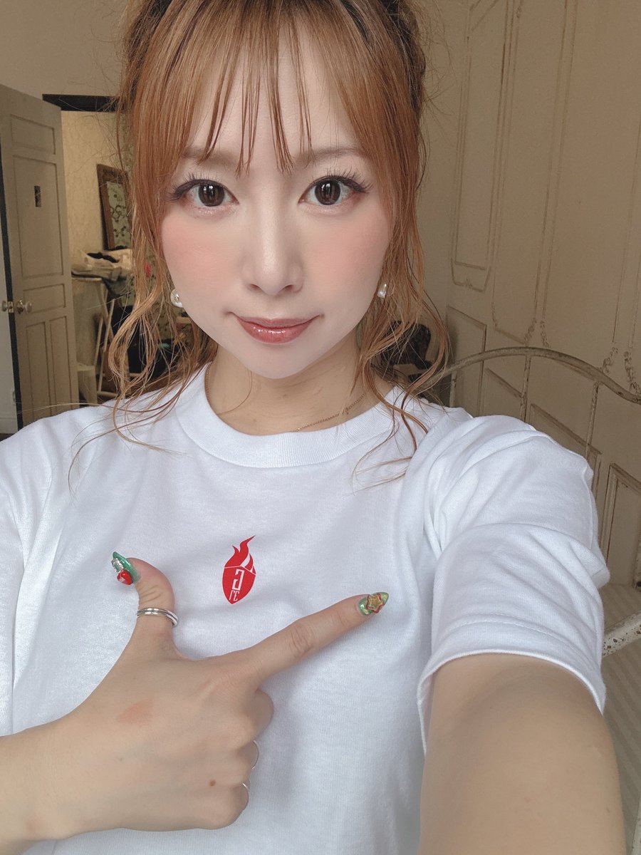 ✨激T✨の注文、お忘れ無く💡 カラーは白・黒で使い勝手もよき