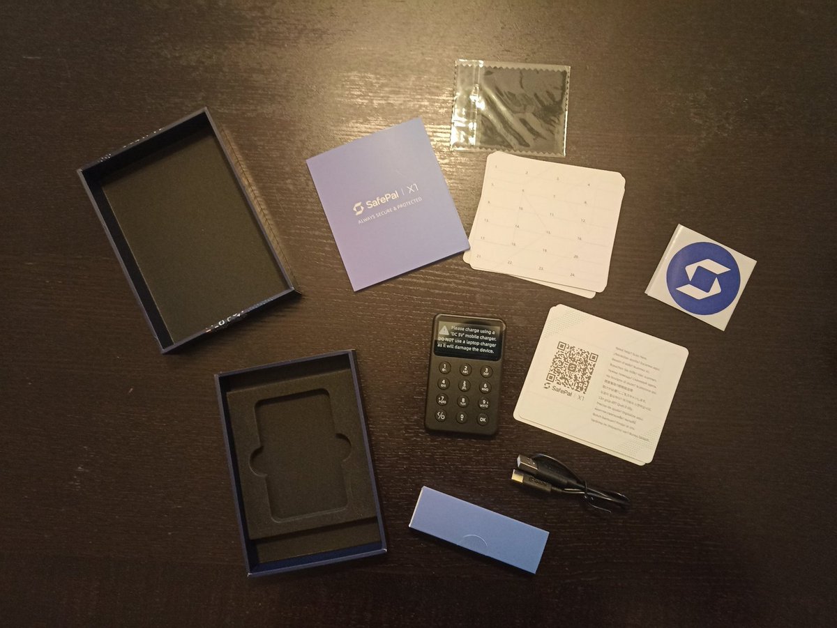 My <a href="/MagicSquareio/">Magic Square</a> Magic Moment was receiving my <a href="/safepal/"></a> wallet I won in the Magic Epoch campaign. Worth 70$ this is one of the most valuable prices I ever won. And what a great wallet it is!