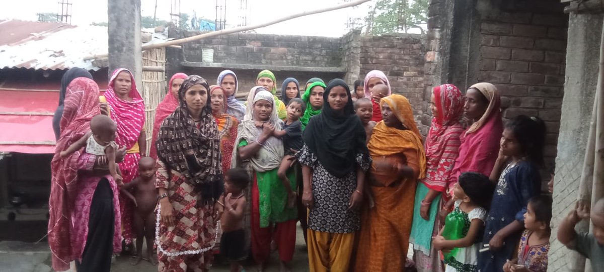 samvidhanleader's tweet photo. पूर्णिया विधानसभा के पूर्णिया सदर (Purniya Sadar) पंचायत में संविधान लीडरशिप प्रोग्राम (SLP) के तहत एक बैठक/नुक्कड़ सभा का आयोजन किया गया था।

बैठक का संचालन AC राहुल सिंह ने किया था, जबकि SLP साथी शमीम अख्तर (Samim Akhtar) जी ने सक्रिय भूमिका निभाई थी। https://t.co/uRfrMQ5cHd