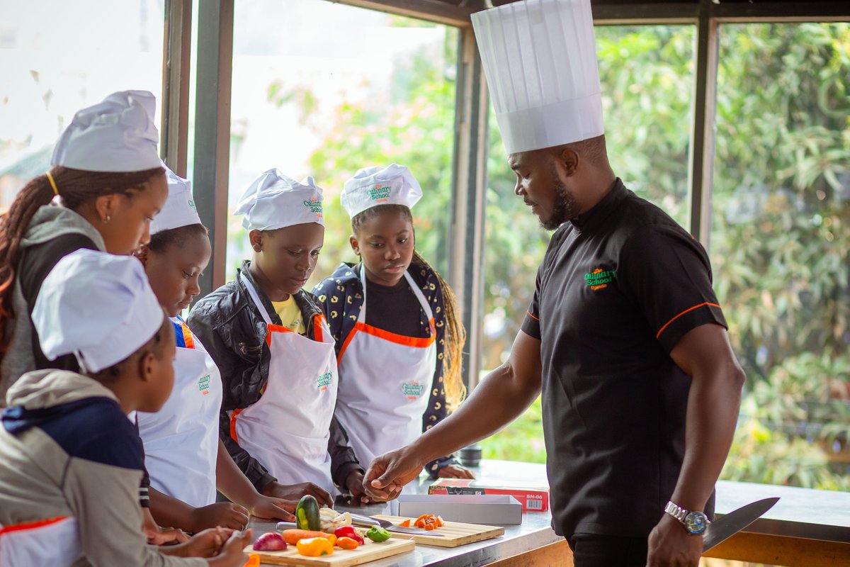 The best kind of mess? A kitchen full of learning &amp; laughter! #KidsInTheKitchen