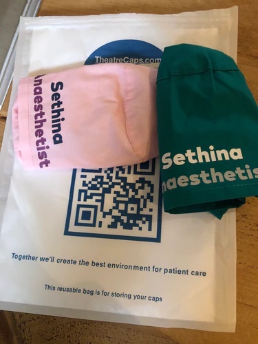 We’re very happy with our new environmentally friendly mailing bags. They’re designed for ongoing storage of your clean caps to minimise waste.

theatrecaps.com/a/blog/environ…