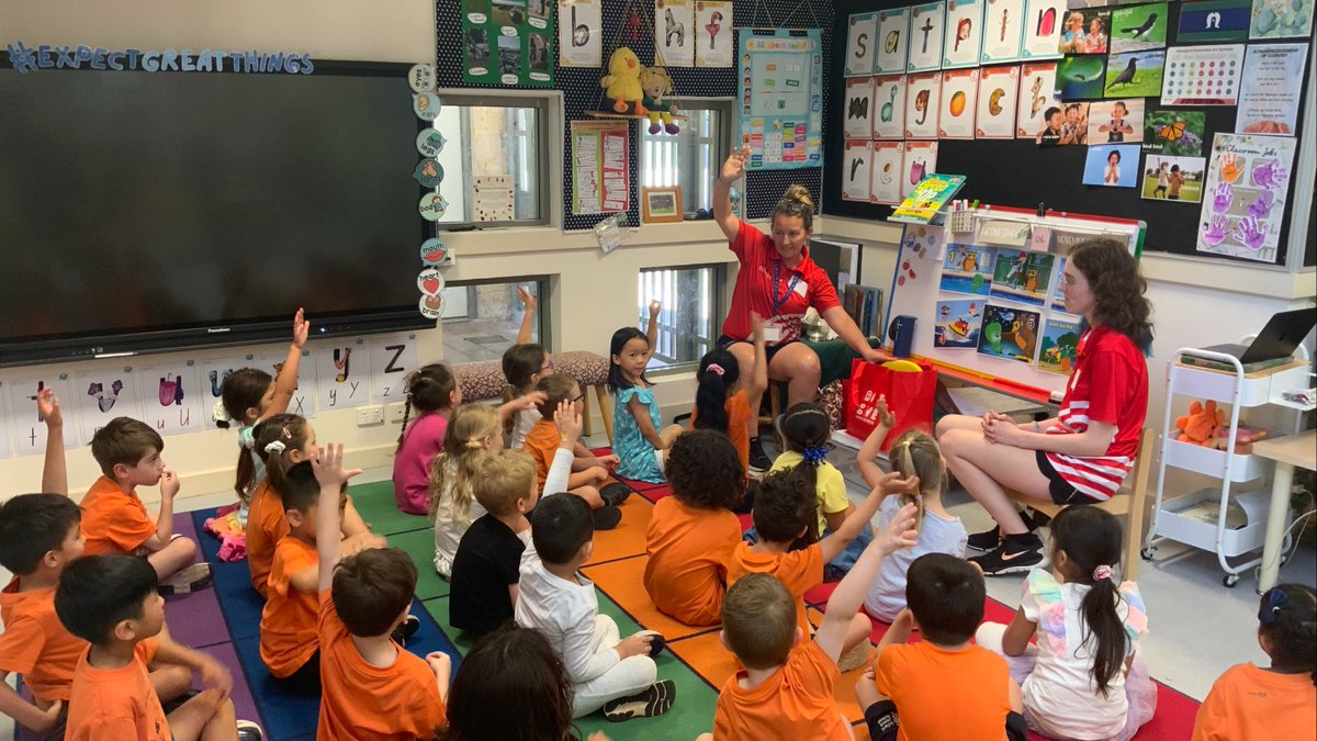 InfantJesus54's tweet image. Today our Kindy students enjoyed a special visit from some of our local community helpers from @swanactive! They shared important tips on how to stay safe around water and reminded us how we can all enjoy swimming safely this summer. #ExpectGreatThings #ConnectedLearners
