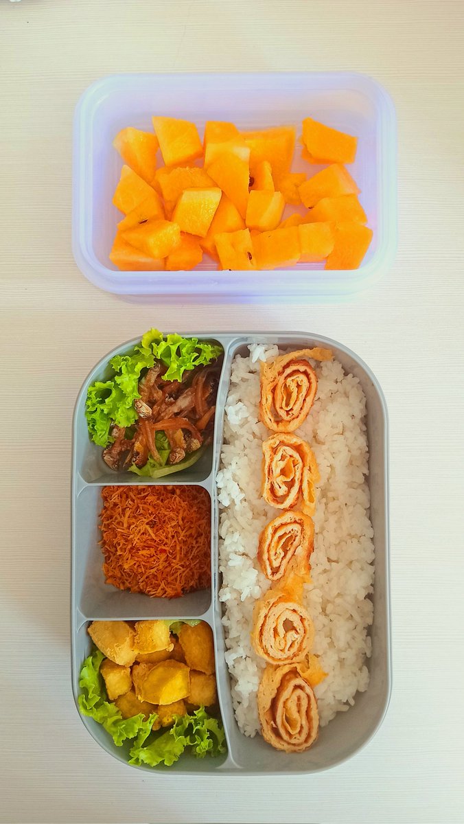 chococipaa's tweet photo. me creating things for the people I love ❤️🍱 https://t.co/WwHuc4atAK