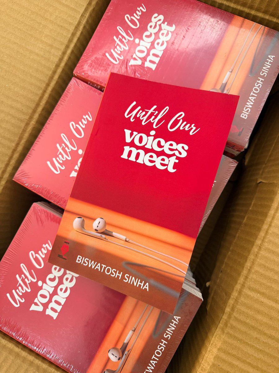 biswatosh's tweet image. To all my readers — Until Our Voices Meet is finally out from print. Thank you for your patience, love, and faith in this story. I can’t wait for you to read it. ❤️

#UntilOurVoicesMeet #DebutNovel #NewBook #IndianAuthor #RomanceReaders