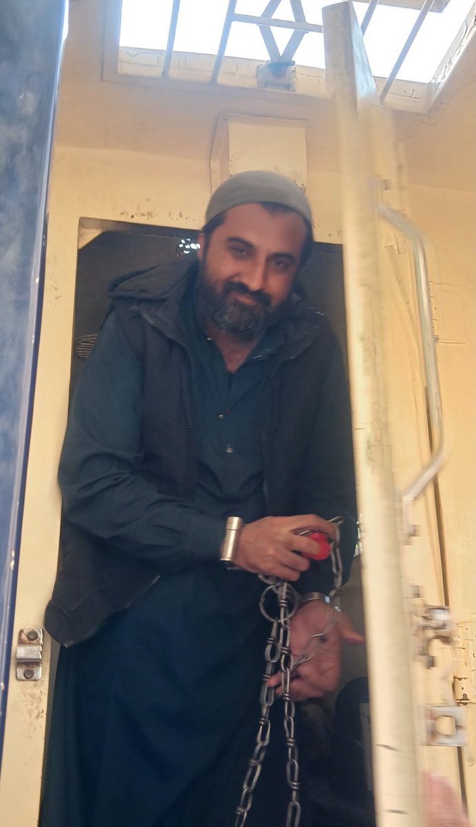 مزاحمت زندہ باد