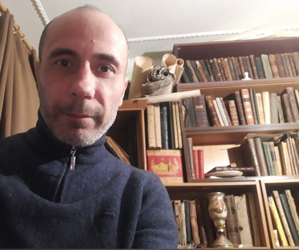 SergiyMayevsky's tweet image. With an M.S. in Systems Analysis and experience in #RWA cataloging, I developed a mobile app.
​The result: up to 80% time saving when creating a Real-World Asset catalog. No more spending days on routine work!
​Interested in learning more? Let me know! #Digitalization #Business