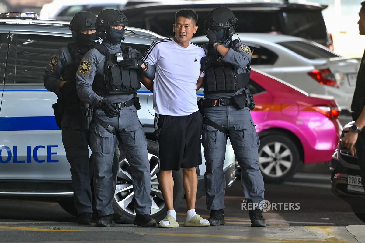 She  Zhijiang, a Chinese national behind scam operations in Shwe Kokko in  Myanmar’s Karen State, was taken by Thai police to a detention facility  near Bangkok’s Suvarnabhumi Airport Wednesday pending his handover to  Chinese authorities, the Thai CIB said. 
(Photo: The