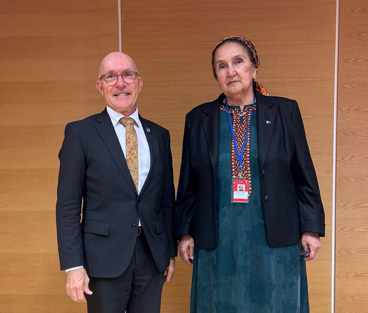 On the margins of the 65th Session of the CTBTO Preparatory Commission,the Turkmen delegation, led by the Director of the Institute of Seismology and Physics of the Atmosphere of Turkmenistan,Mrs. Guljemal Charyyeva,held a meeting with CTBTO Executive Secretary Dr. Robert Floyd.