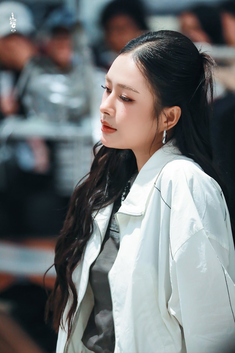 ikkkkkkkG's tweet photo. 251112
🤭

MILKLOVE IN MATINKIM LOOK 
#MatinKimxMilkLove https://t.co/uxWfnfY0Pj