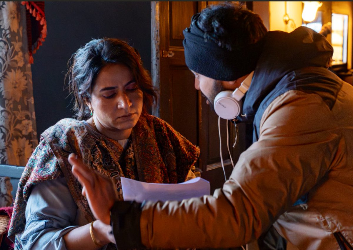 भाषा सुंबली tweet media