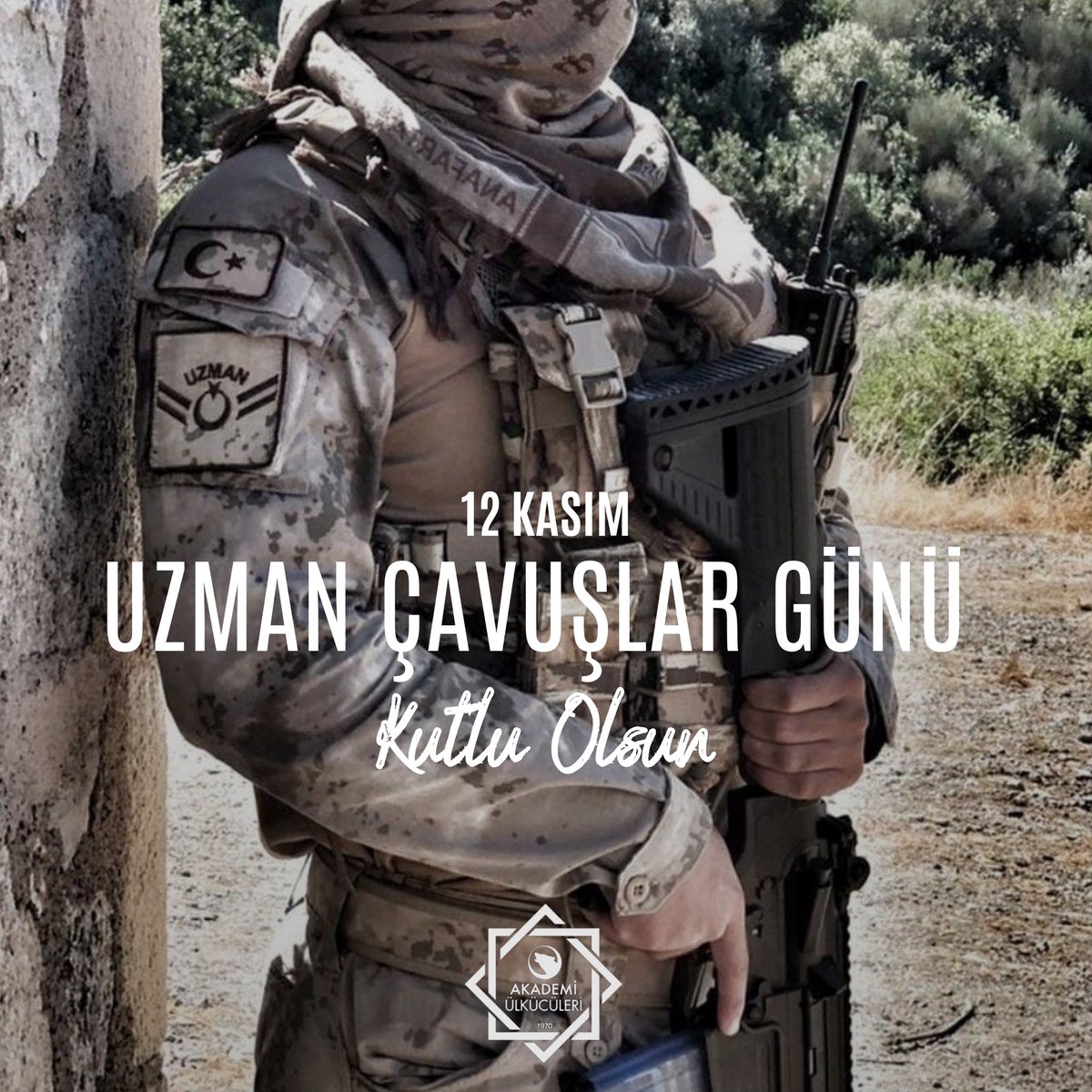 Akademiu_'s tweet photo. 12 Kasım Uzman Çavuşlar Günü Kutlu Olsun.
''Görevi Başındaki Tüm Uzman Çavuşlarımıza Vatan Nöbetinde Kolaylıklar Dileriz https://t.co/ad6DBYqAK6