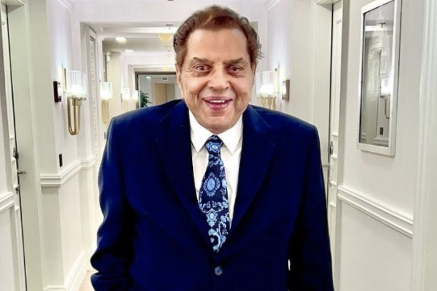 BollywoodH's tweet image. Veteran Actor #Dharmendra #Discharged from #Hospital, to Continue Recovery at #Home

tinyurl.com/fc2zusr2