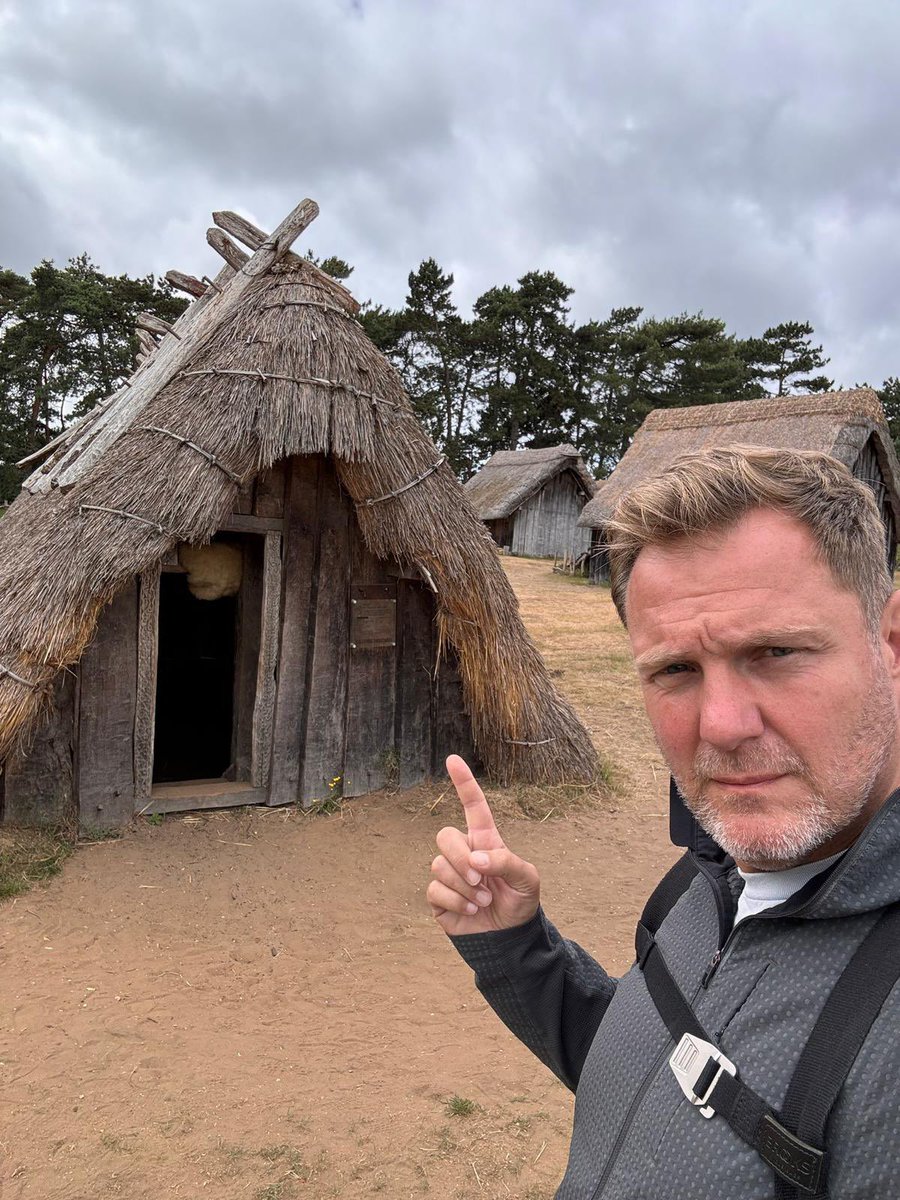 A mortgage is a trap.

You’re essentially locking yourself in jail.

Let me explain:

You never truly own your home with a mortgage.

The bank owns it. You’re renting from them… with interest.

Miss a few payments and they’ll happily take "your" house and find a new tenant.

And