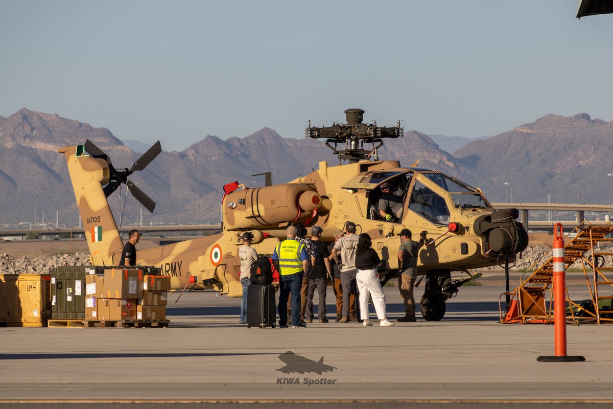 THEEURASIATIMES's tweet image. 🇮🇳India-Bound AH-64E Helicopters 🚁Make Mystery U-Turn! 🚨🚨

An-124 Loaded With Apache Helos Fly Back To The 🇺🇸U.S.

What&apos;s Cooking?🧵#Apache #AH64E