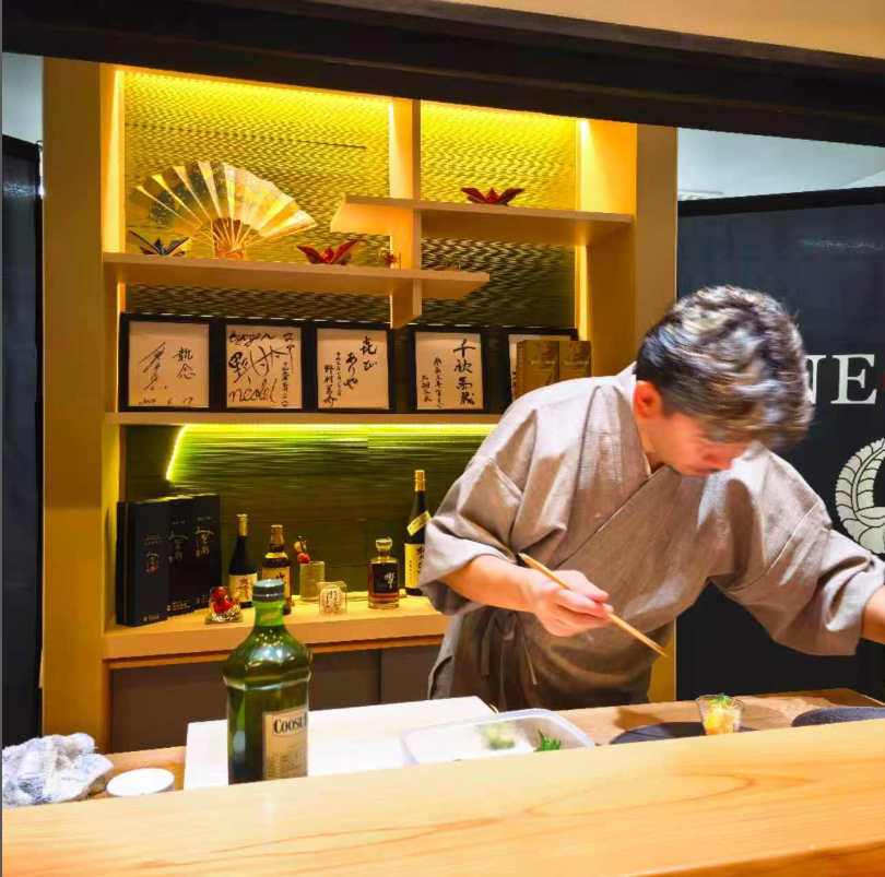 NEOLD_PH's tweet photo. At NEOLD Private House, every single bite is a feast for the palate, as well as a celebration where the artisan spirit meets  the spirit of hospitality. https://t.co/4FGViIItmB
#NEOLD #kaisekidinner #seasonalcuisinejapan #SeasonalIngredients #JapaneseAesthetic #neoldprivatehouse https://t.co/HdjUQdnGrp