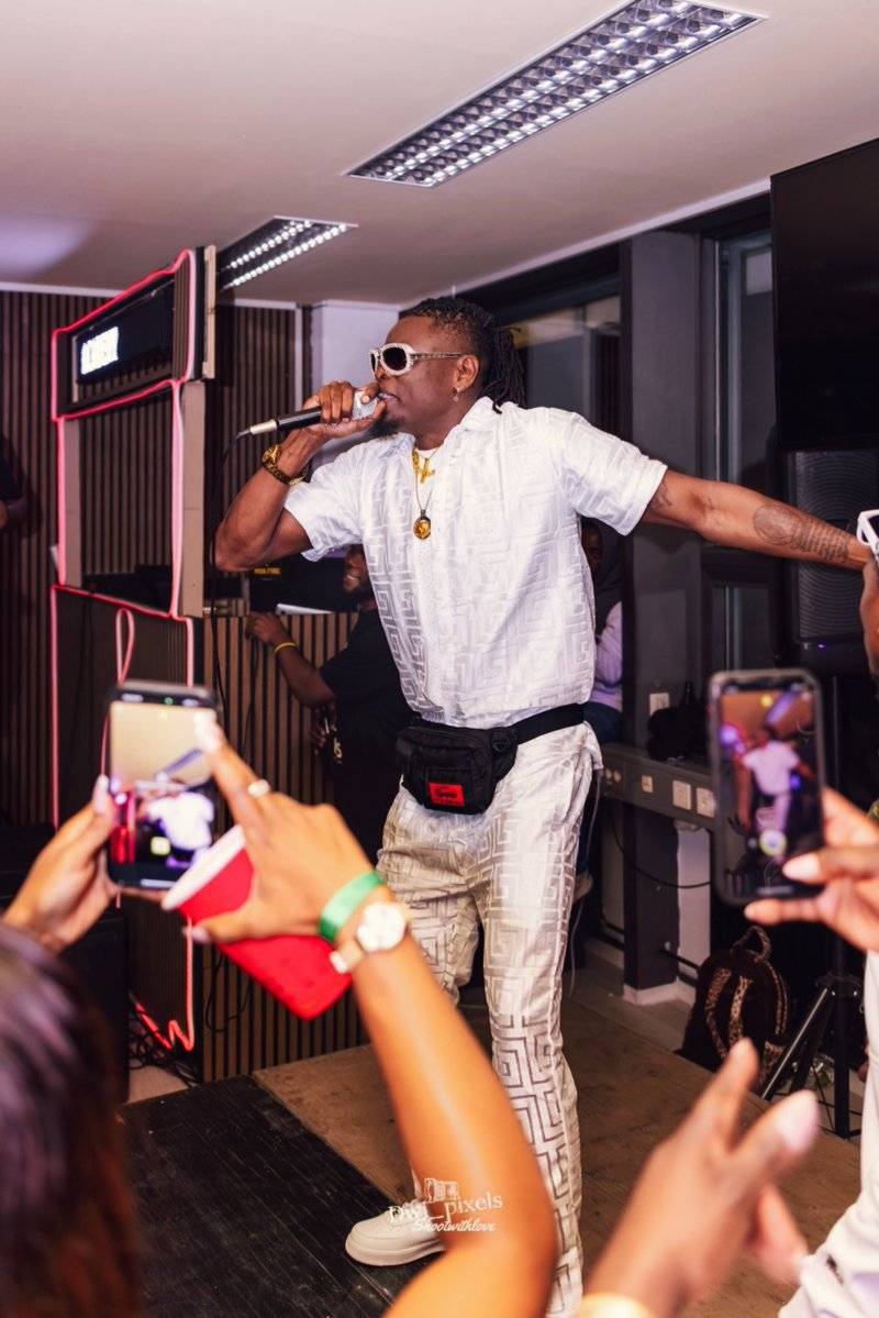 pallasomusic's tweet image. 🎉✨ What an epic night at the White Party in Munich! 💃🌟 Gorgeous ladies, amazing vibes—miss you all already! ❤️ Can&apos;t wait for the next one! 🎶🙌 Big thanks to everyone who made it unforgettable! 🎊 #GoodVibesOnly