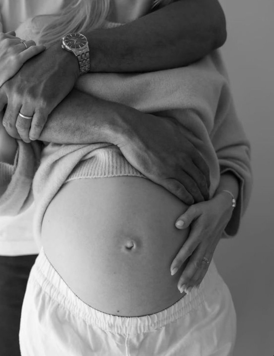 loveucouple's tweet image. 