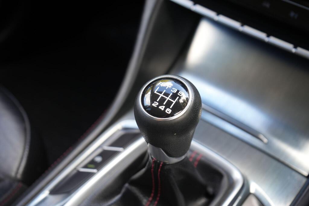 ManualsKE's tweet image. 🔥Style meets power,  your MG HS Await!🔥

MG MG HS
Mileage: 86 629km
Registration: 2023 (73 reg)
Fuel type: Petrol
Body type: SUV
Engine: 1.5L
Gearbox: Manual
Doors: 5
Seats: 5
Body colour: Grey
Original price is ksh 2.06 M
Dm:  0704007000 for landing price…