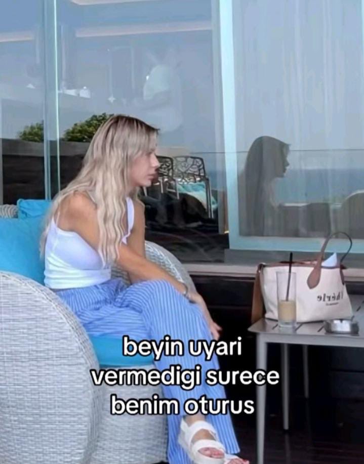 Alinda (@alinnddaa) on Twitter photo 