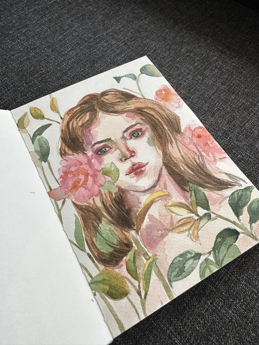 Good morning fam🤍

I'm having a pretty lazy and relaxed day today
I'm probably going to start drawing arts for my new house today