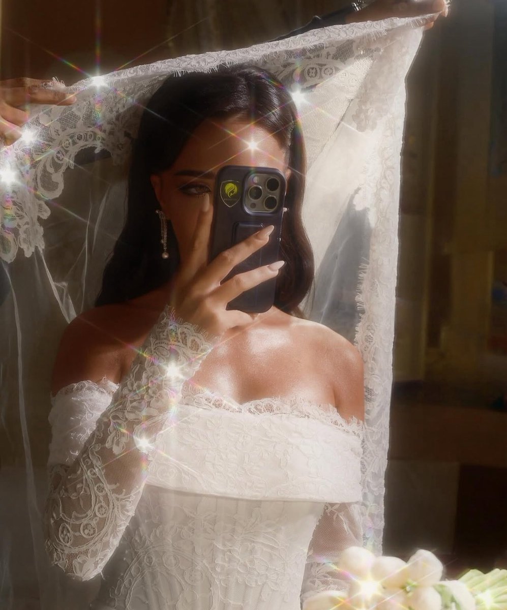 أحلى لقطة في يوم زواجك