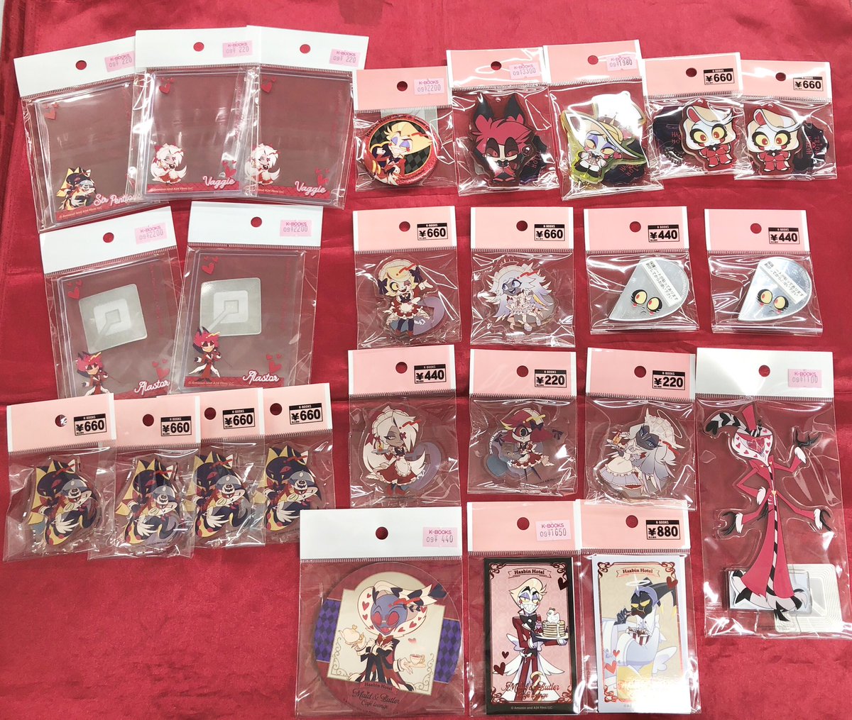 入荷情報】 『#ハズビンホテル』アニカフェ グッズ中心にまとまって