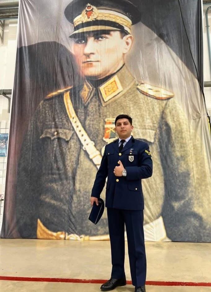 Gürcistan’da düşen C-130 Askeri kargo uçağında şehit olan 20 askerimizden hemşerimiz Hava Uçak Bakım Astsubay Üstçavuş Berkay Karaca’ya Allah’tan rahmet, ailesine ve sevenlerine başsağlığı diliyorum.